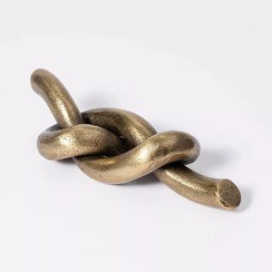 Decorative Metal Knot in Cast Gold